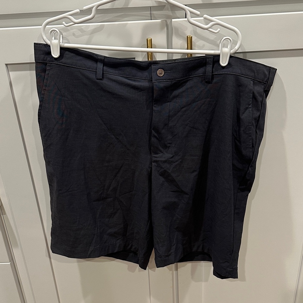 NWOT Men's IZOD Shorts